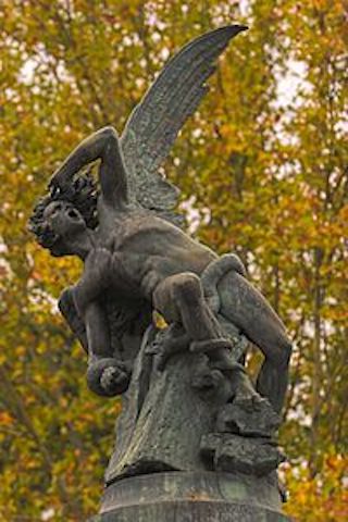 4 Statue of the Fallen Angel