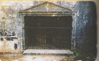 5 Ossuaries left in a cave