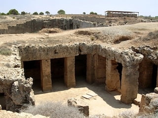23 Tombs of the Kings